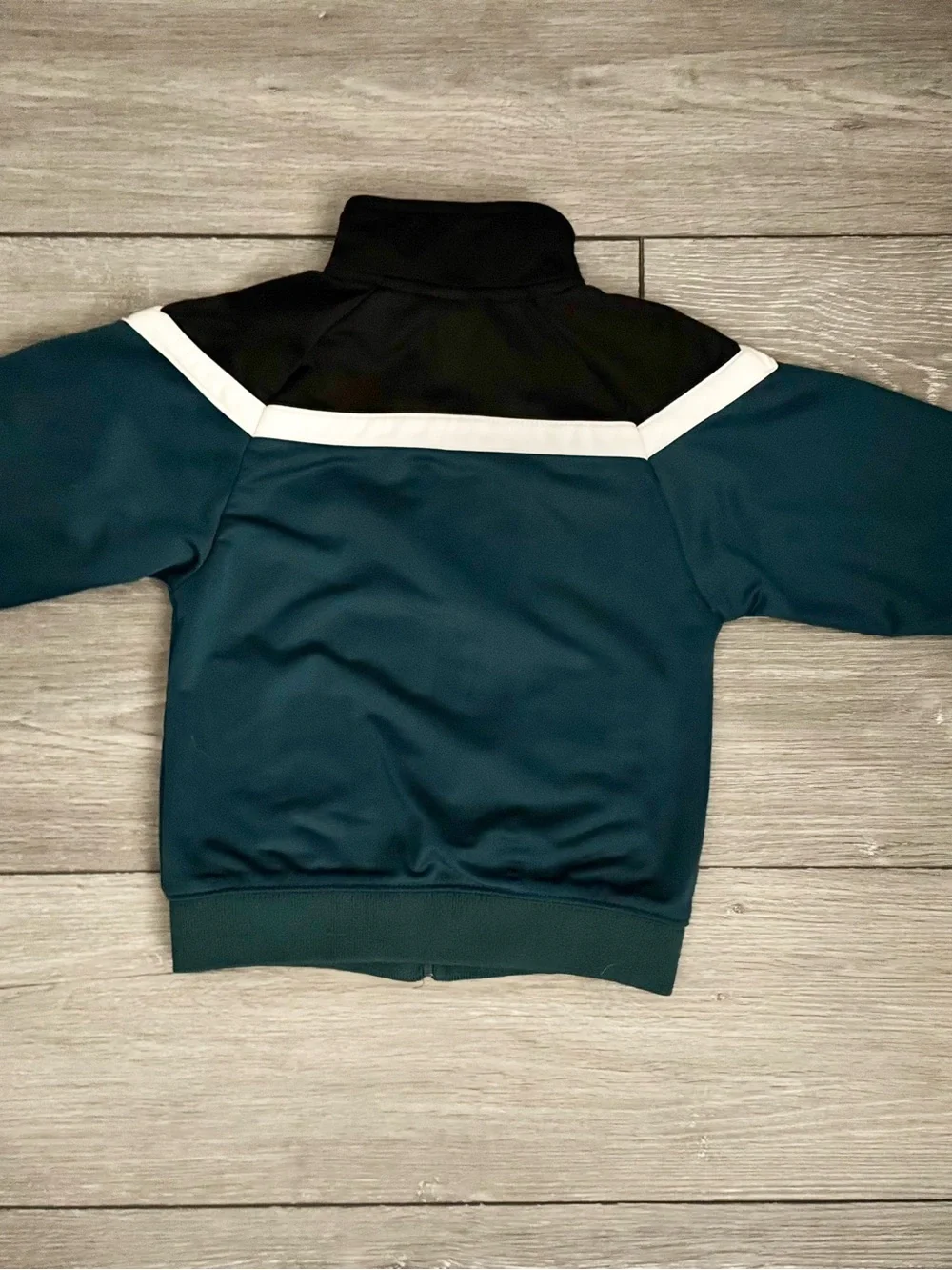 NFL Philadelphia Eagles Full Zip Jacket 4T NWOT